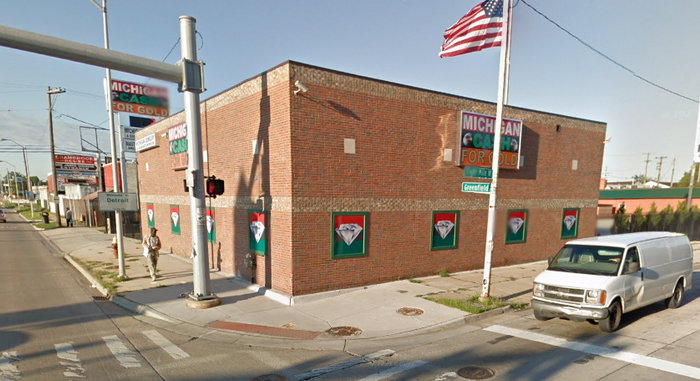 Amy Joy Donuts - Detroit - 15511 8 Mile Rd (newer photo)
